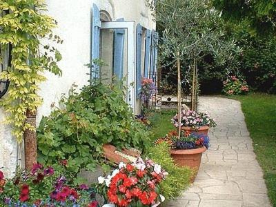 Logis Hotel La Grange Du Relais كولومبيه-ليه-دو-إغليز المظهر الخارجي الصورة