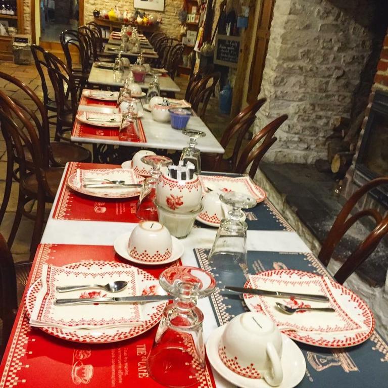 Logis Hotel La Grange Du Relais كولومبيه-ليه-دو-إغليز المظهر الخارجي الصورة